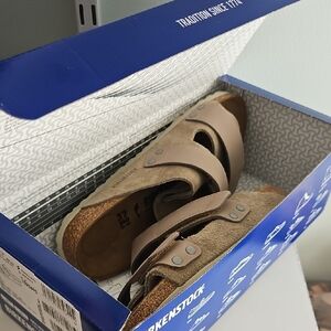 NWT Birkenstocks Uji - Size 37